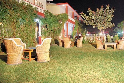 Tiger Safari Resort Sawai Madhopur Zewnętrze zdjęcie